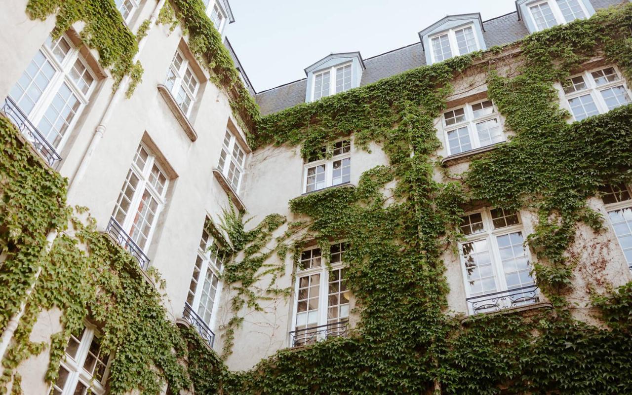 Mije Marais Hostel Paris Bagian luar foto The Ivy Hotel