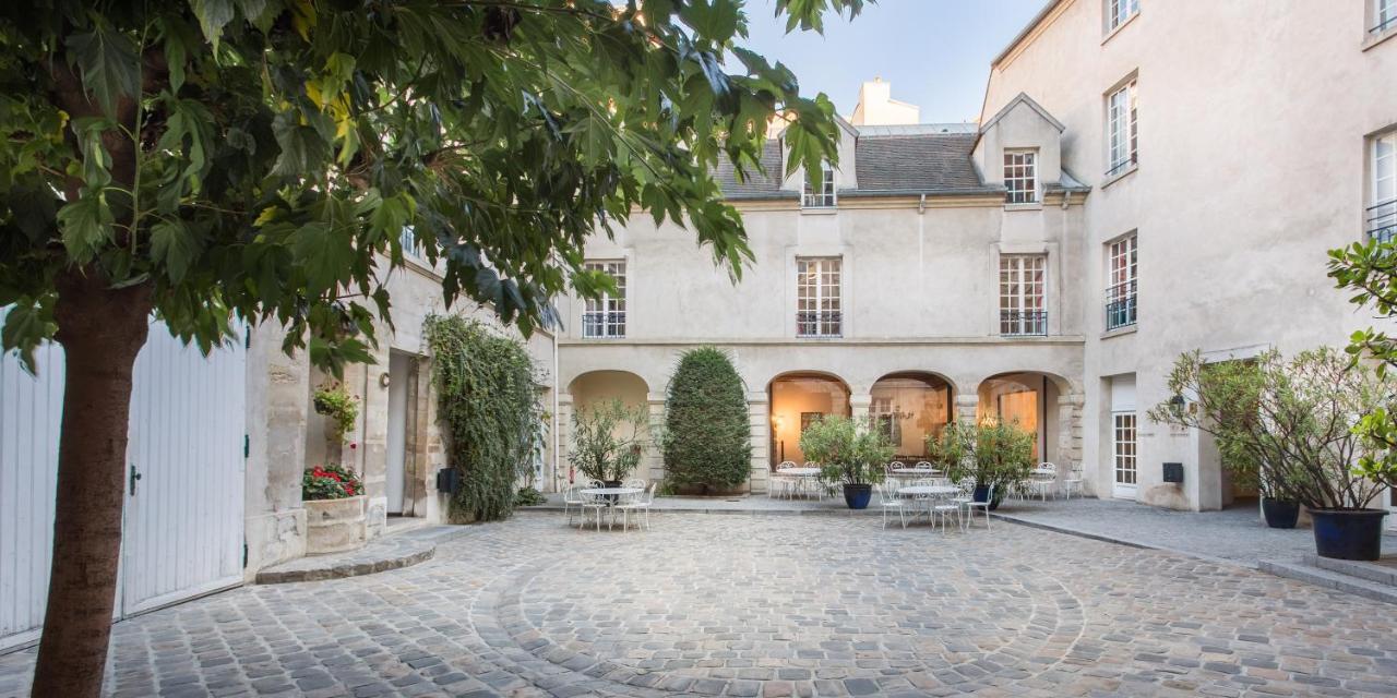 Mije Marais Hostel Paris Bagian luar foto Hôtel de Matignon courtyard