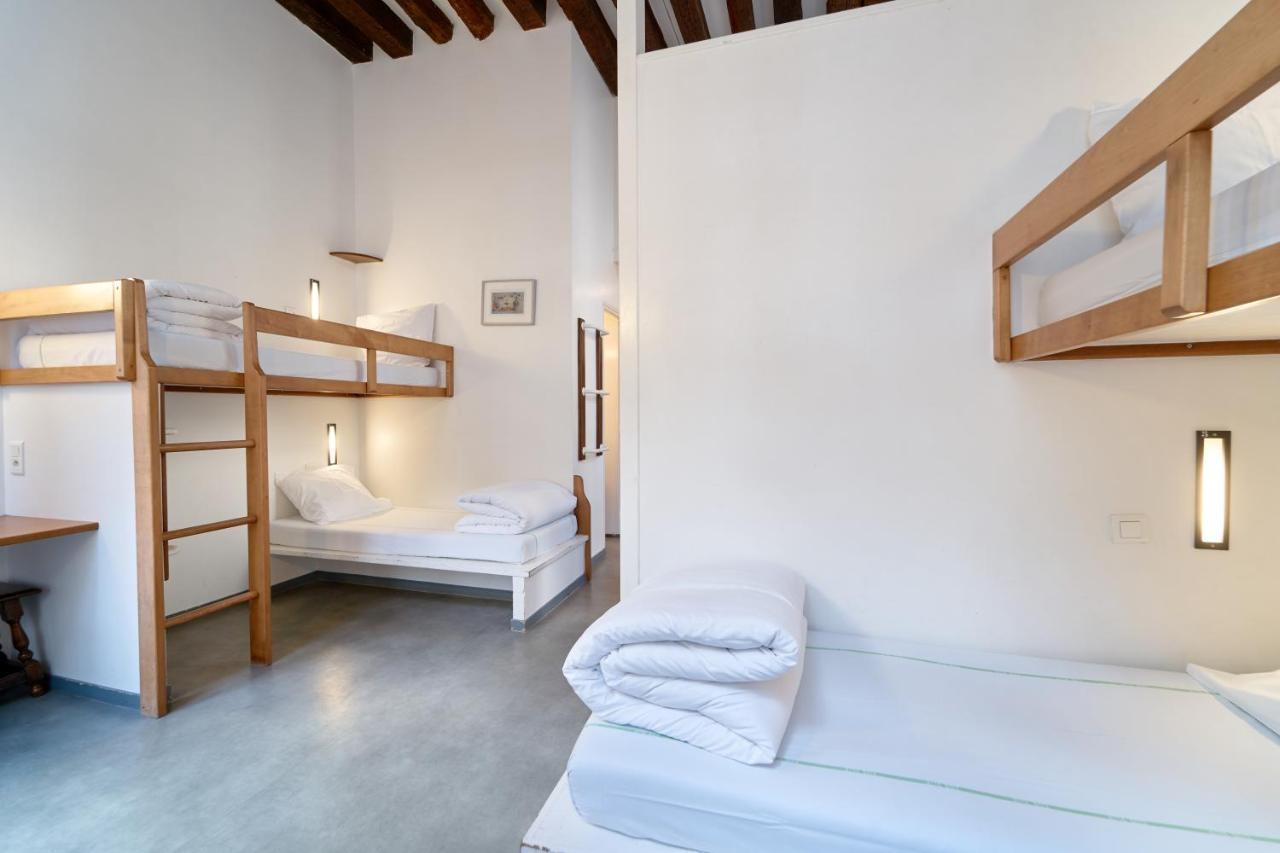 Mije Marais Hostel Paris Bagian luar foto